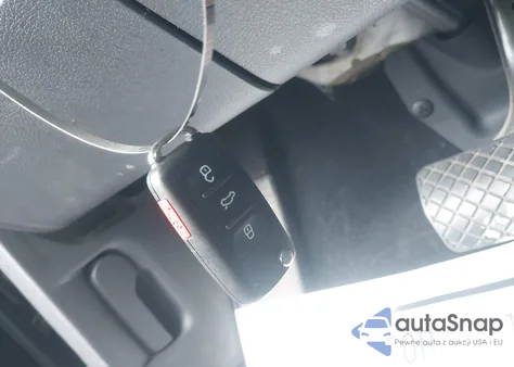 2016 Volkswagen Tiguan S from USA, damaged, VIN WVGAV7AX9GW525250